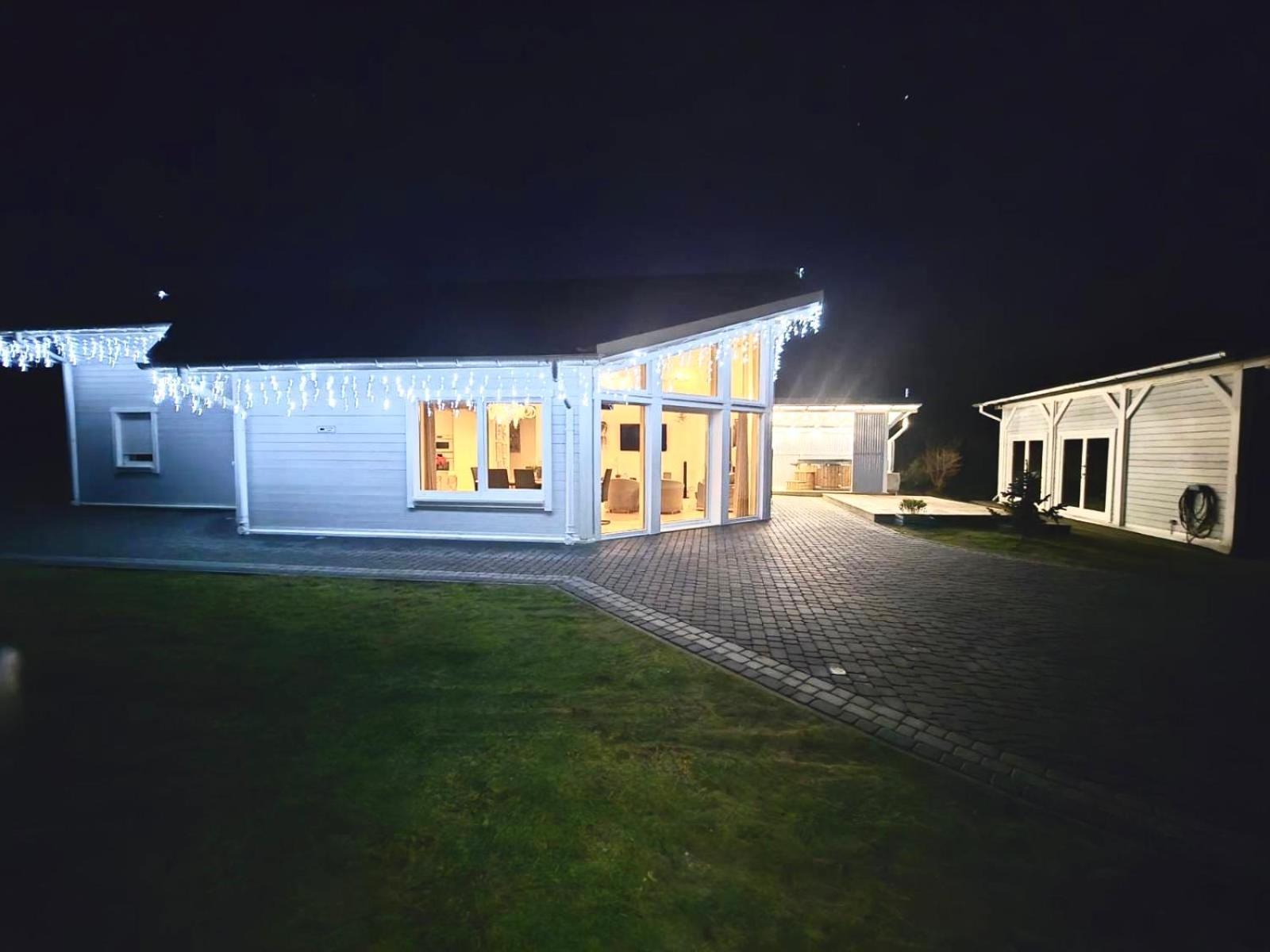 Babiogorska Perelka W Skandynawskim Stylu Z Sauna I Kominkiem Jordanow Bagian luar foto